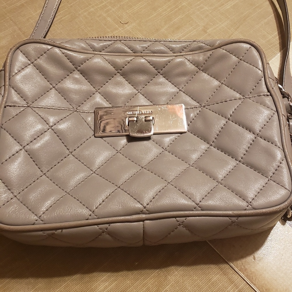 Micheal Kors soft leather crossbody